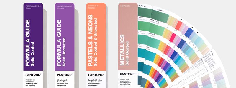 Pantone Plus Solid Guide set